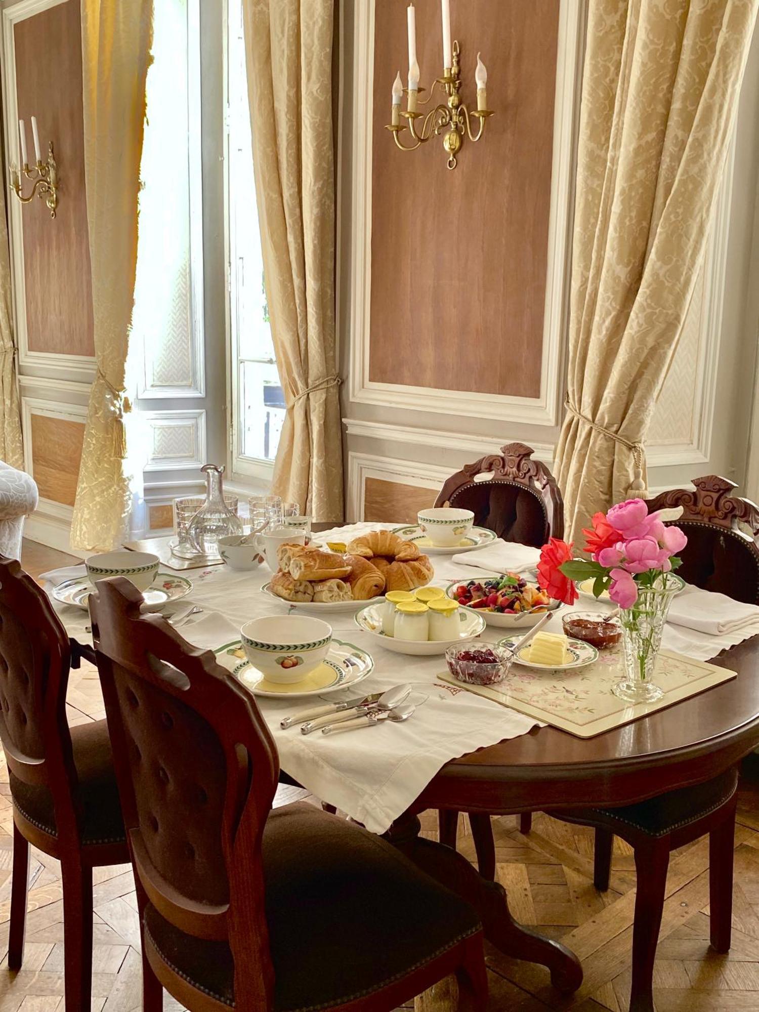 L'Hotel De Herce Chambre D'Hote Mayenne Kültér fotó