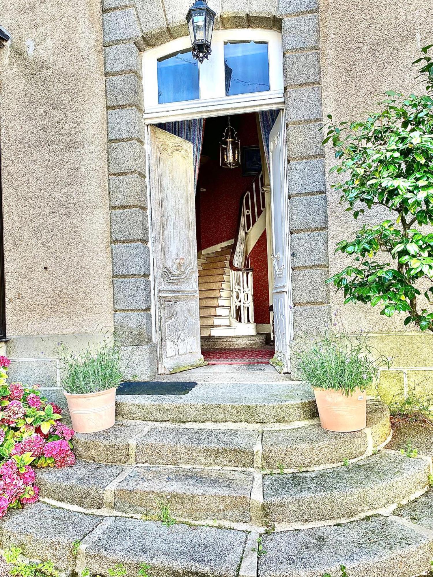 L'Hotel De Herce Chambre D'Hote Mayenne Kültér fotó
